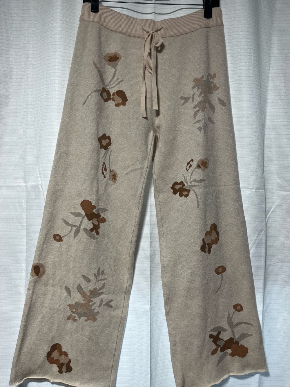 tea n rose Neutral Beige Wide-Leg Knit Pants with Brown Floral Accents